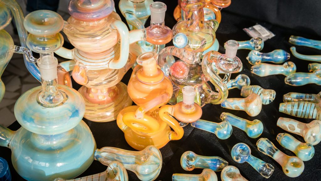 bongs